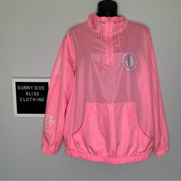Flirtitude Active Vintage Barbie Pink Graphic 3/4th Zip Hoodie Size M/L - Picture 1 of 15